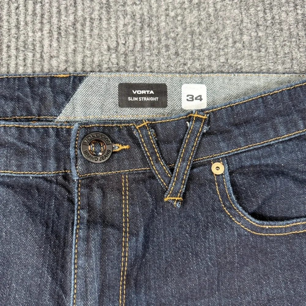 Volcom Vorta Jeans Mens 34 (35x30 ACTUAL) Slim Straight Blue Denim Dark Wash